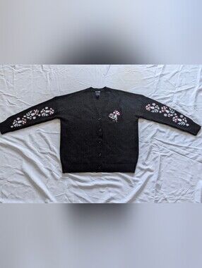 Hot Topic Black Knit Sweater Mushrooms Floral